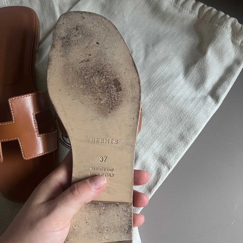 Hermes Brown Oran Leather Slide Sandals - Picture 3 of 5